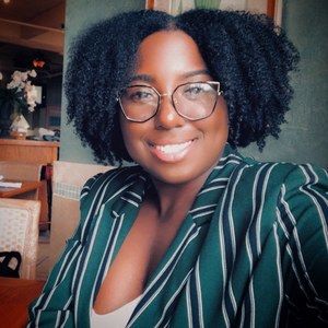 Meet your Posher, Cameron